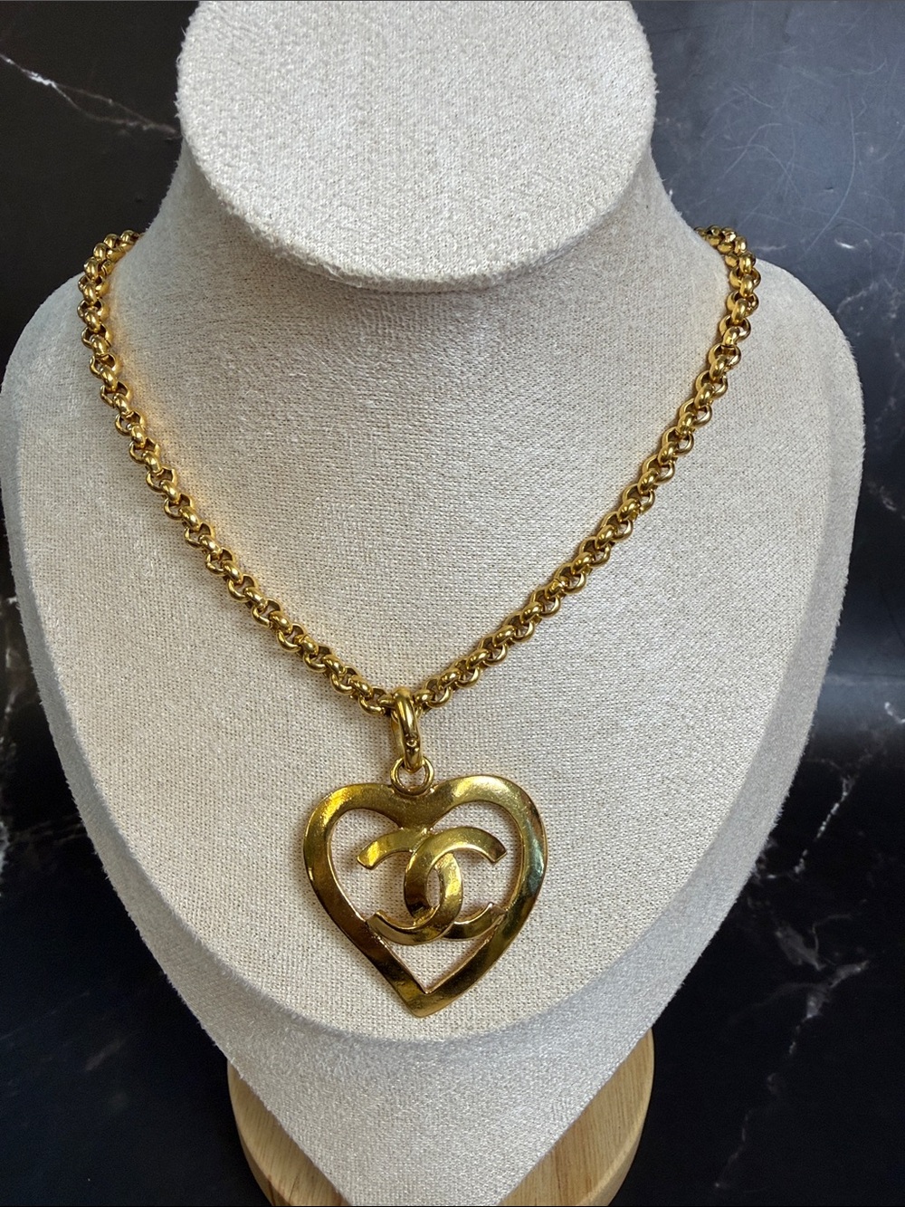 CHANEL Gold Heart Pendant Necklace with Interlocking CC